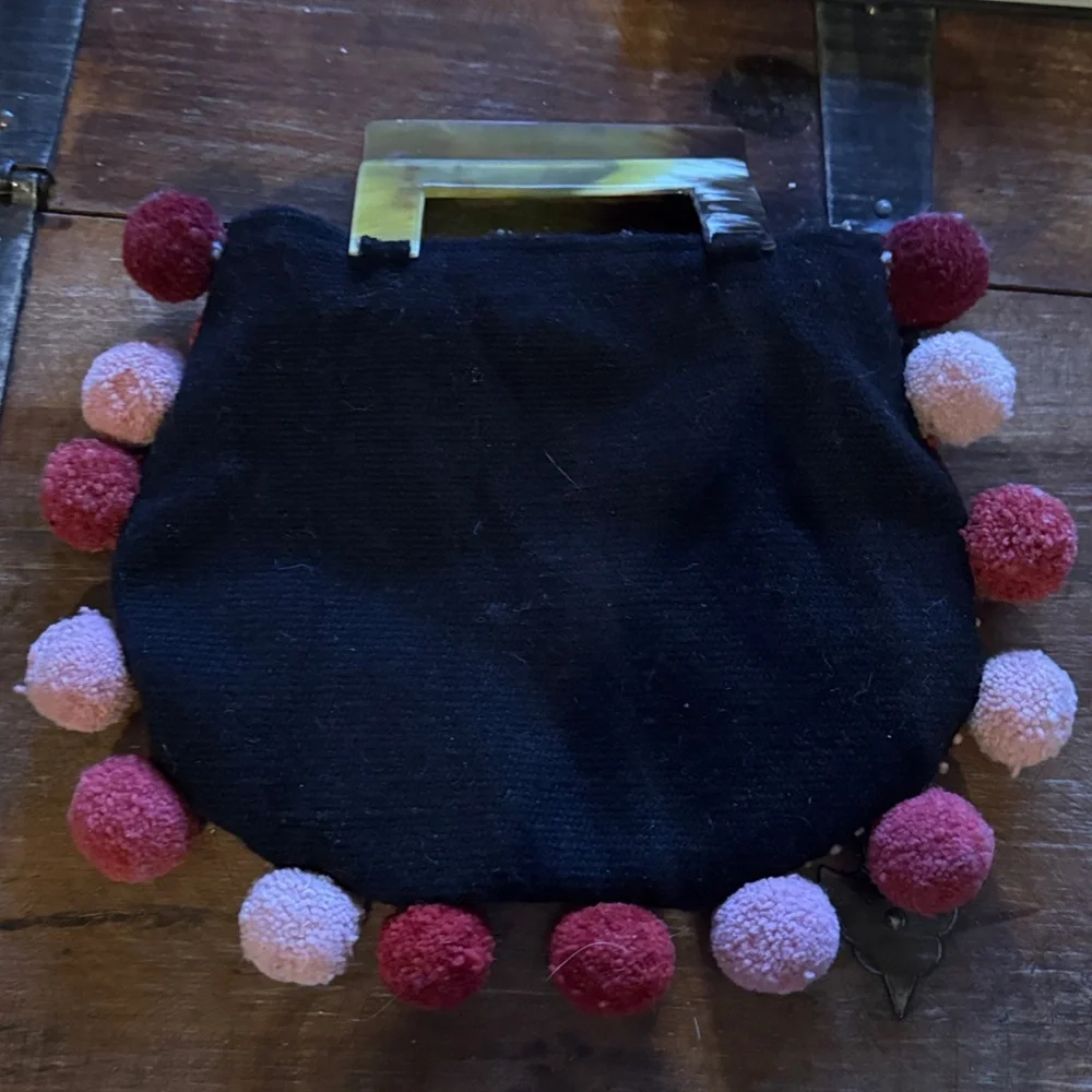 Gorgeous Vintage Embroidered Floral Clutch in Red and Pink